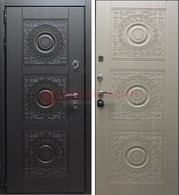 Темная стальная дверь с МДФ ДМ-161 для коттеджа в Наро-Фоминске