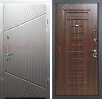 Серая металлическая дверь с панелями МДФ в квартиру ДМ-431 в Краснодаре