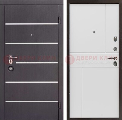 Темная стальная дверь с белыми вставками с МДФ ДМ-482 в Наро-Фоминске