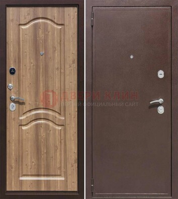Коричневая железная дверь с порошковым окрасом ДП-191 в Ногинске