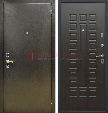 Темно-серая железная дверь с порошковым покрытием и МДФ Венге ДП-287 в Красноармейске