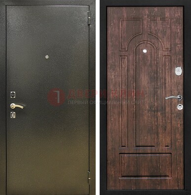 Темно-серая металлическая дверь с порошковым покрытием и МДФ коричневая ДП-292 в Наро-Фоминске