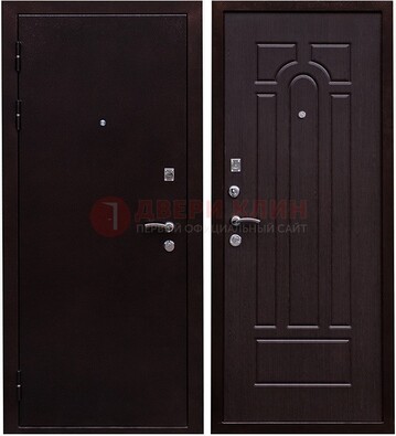 Черная стальная дверь с порошковым покрытием ДП-35 в Наро-Фоминске