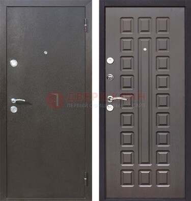 Коричневая железная дверь с порошковым окрасом ДП-63 в Наро-Фоминске