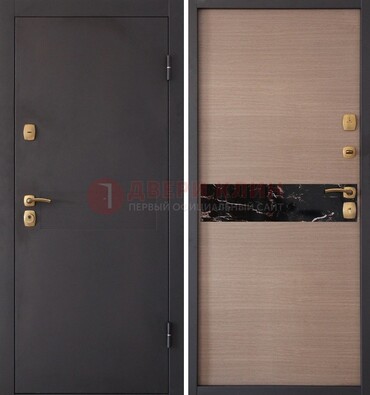 Коричневая металлическая дверь с порошковым окрасом ДП-82 в Истре