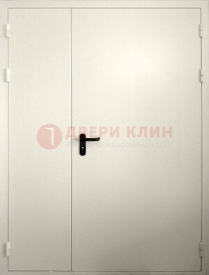 Белая противопожарная двупольная дверь ДПМ-02/60 в Наро-Фоминске