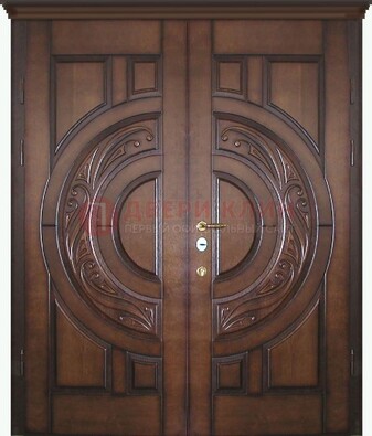 Утепленная коричневая стальная парадная дверь ДПР-51 в Наро-Фоминске