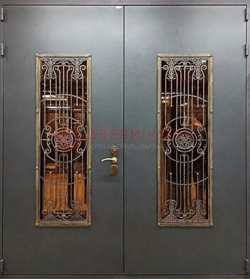 Входная металлическая парадная дверь со стеклом и ковкой ДПР-81 в Наро-Фоминске