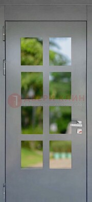 Серая металлическая дверь со стеклом ДС-78 в Наро-Фоминске