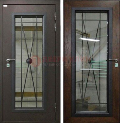 Коричневая железная дверь со стеклом для частного дома ДС-8 в Наро-Фоминске