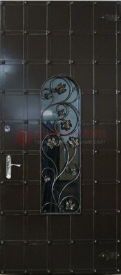 Высокая железная дверь со стеклом и ковкой ДСК-15 в Наро-Фоминске