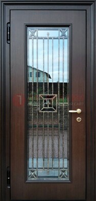 Железная дверь с большим стеклом и ковкой ДСК-187 в Наро-Фоминске
