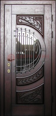 Одностворчатая входная дверь со стеклом и ковкой ДСК-21 в Наро-Фоминске