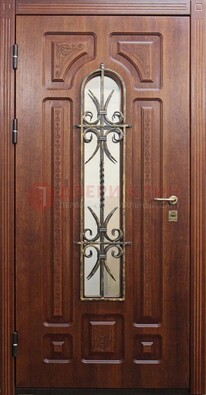 Тяжелая стальная дверь со стеклом и ковкой ДСК-42 в Наро-Фоминске