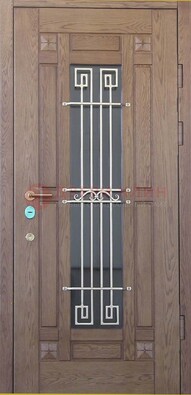 Стандартная железная дверь со стеклом темным и ковкой ДСК-5 в Наро-Фоминске