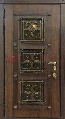 Коричневая металлическая дверь с виноритом и ковкой ДВТ-199 в Наро-Фоминске