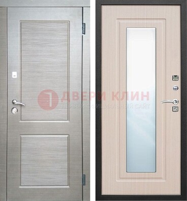 Светлая металлическая филенчатая дверь и МДФ Белый дуб с зеркалом ДЗ-104 в Наро-Фоминске