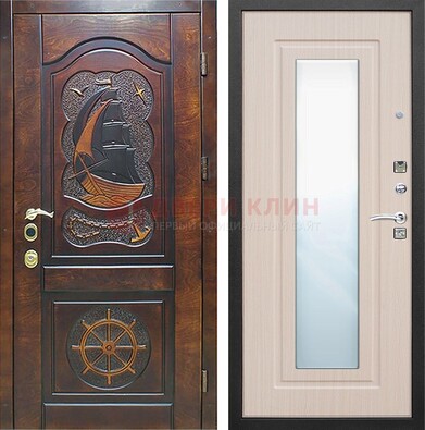 Темная дверь с резьбой и зеркалом внутри ДЗ-49 в Наро-Фоминске