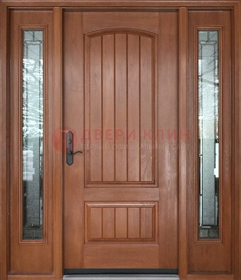 Стальная дверь с массивом дуба и витражом для дома ВЖ-17 в Наро-Фоминске