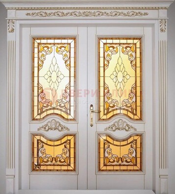 Элитная металлическая дверь с витражом и отделкой массив ВЖ-4 в Наро-Фоминске